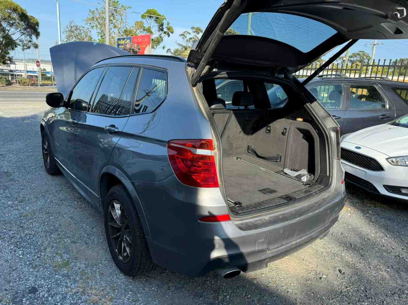 Accident-damaged vehicle removal in Brisbane